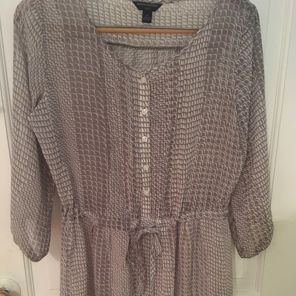 Banana Republic - Sheer Print Dress - size 4P